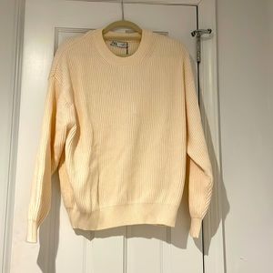 Ivory round-neck Zara sweater